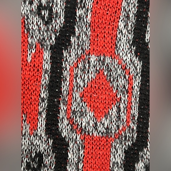 Mossimo Supply Womens‎ Sweater L/XL Gray Poncho Cape Batwing Knit Tribal Fringe - Picture 15 of 17